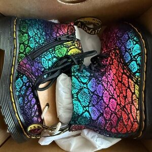 Dr. Martens Black Rainbow Croc Metallic Boots Toddler Size 5 and 6